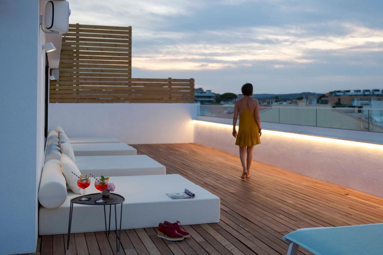 May Altafulla Beach Boutique Hotel Exterior photo