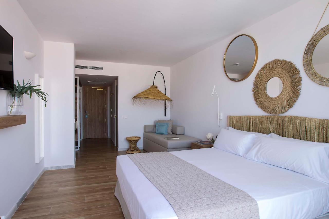 May Altafulla Beach Boutique Hotel Exterior photo